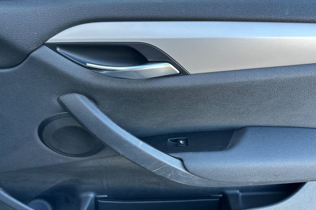 Used 2015 BMW X1 sDrive28i image 19