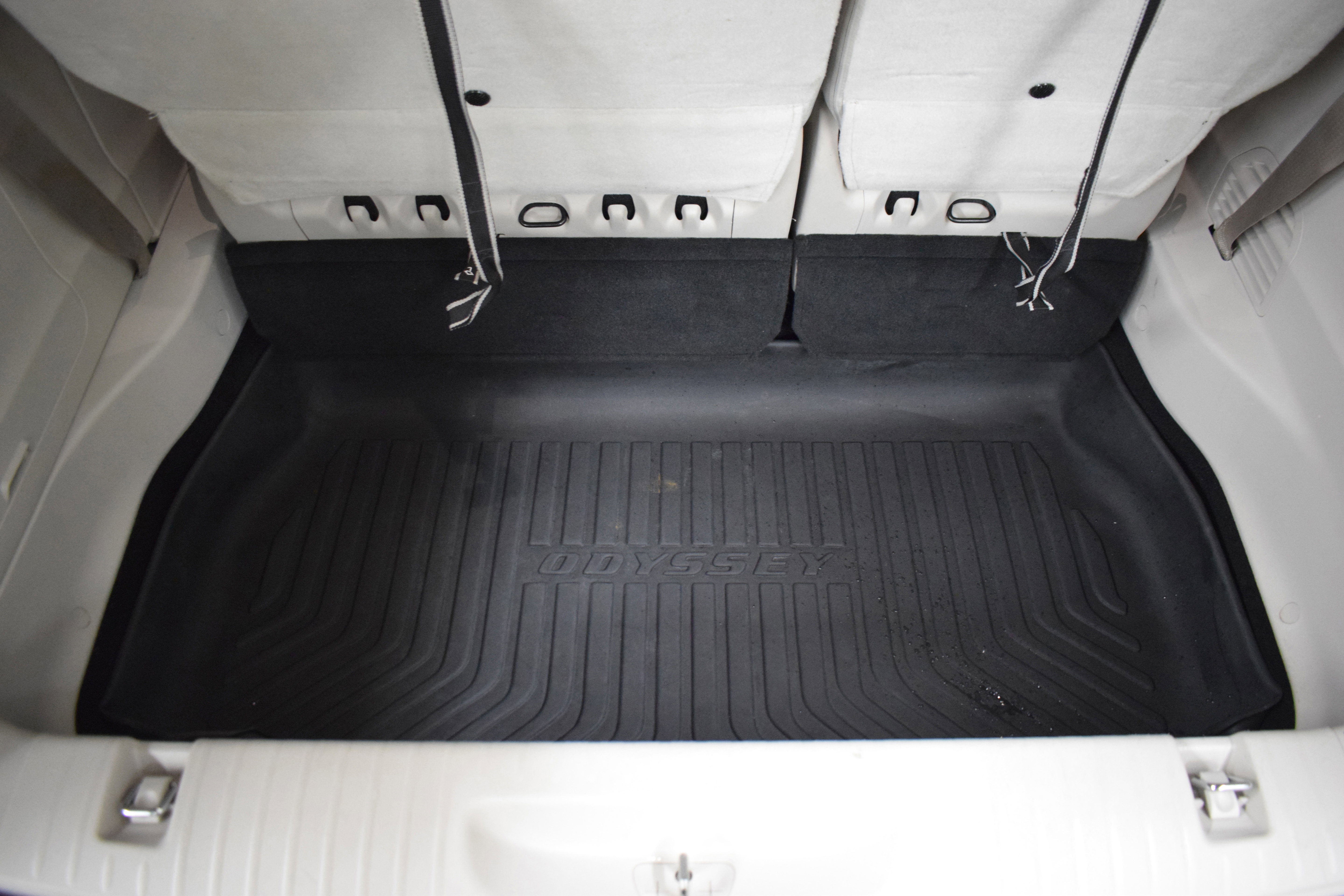 Used 2017 Chrysler Pacifica Platinum image 30