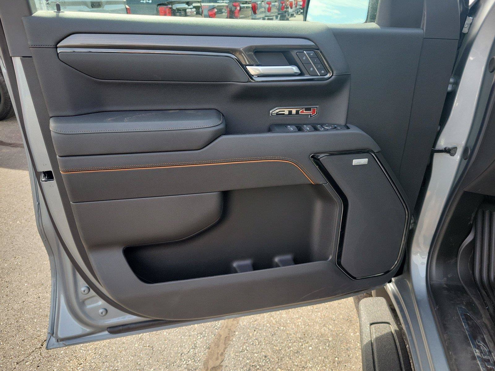 New 2026 GMC Sierra 1500 AT4 w/ AT4 Premium Package AWD/4WD image 18