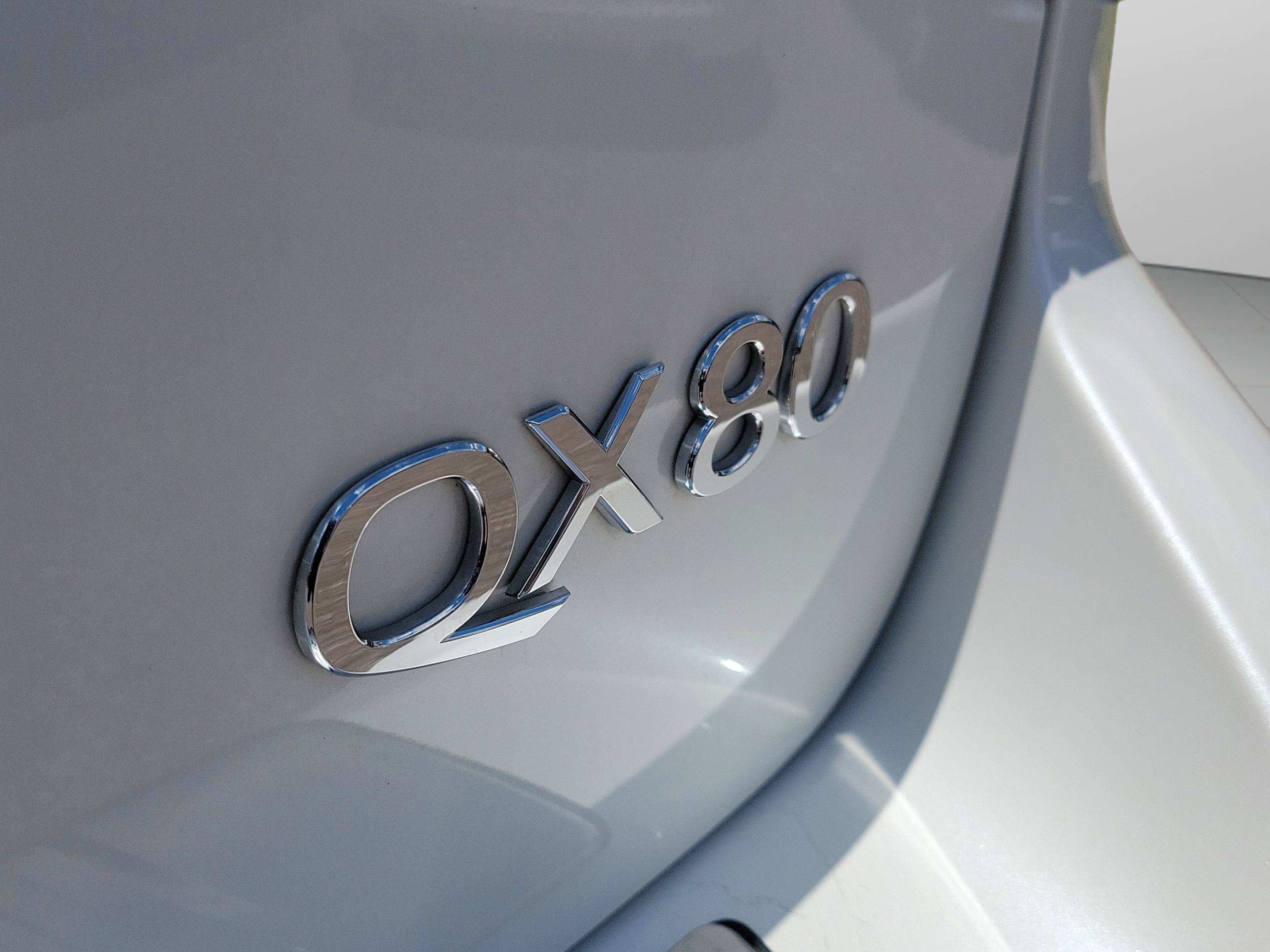 Certified 2024 INFINITI QX80 Sensory w/ Cargo Package AWD/4WD image 30