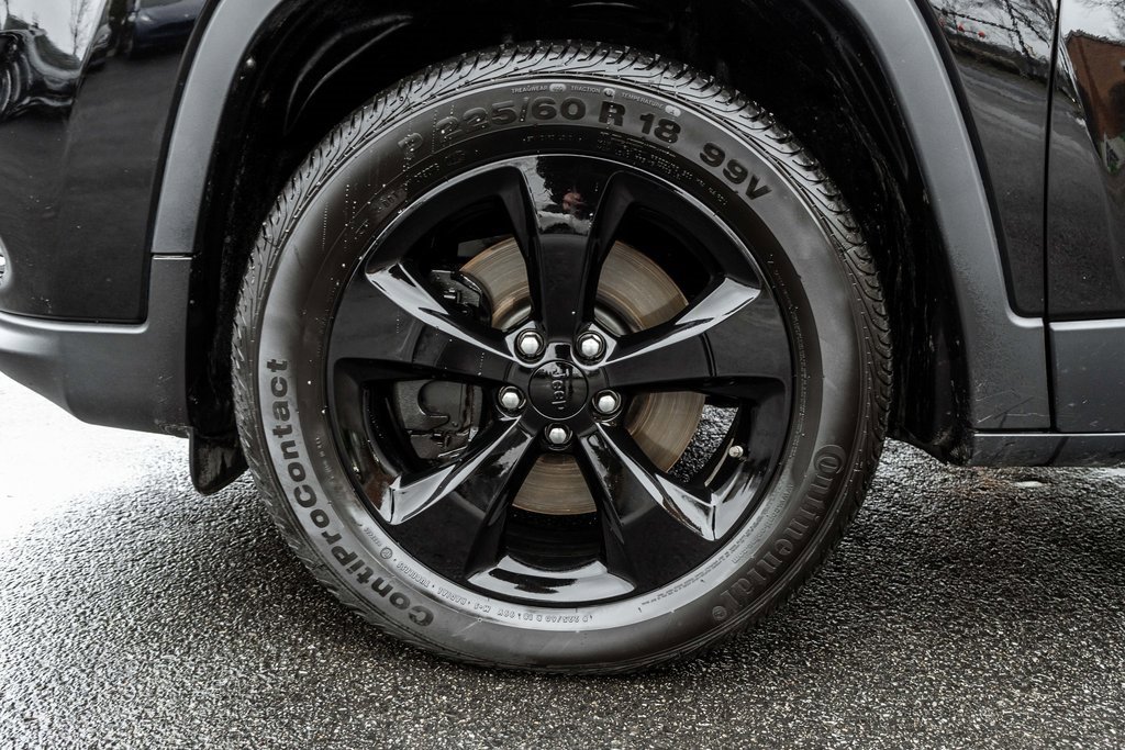 Used 2021 Jeep Cherokee Latitude Plus image 31