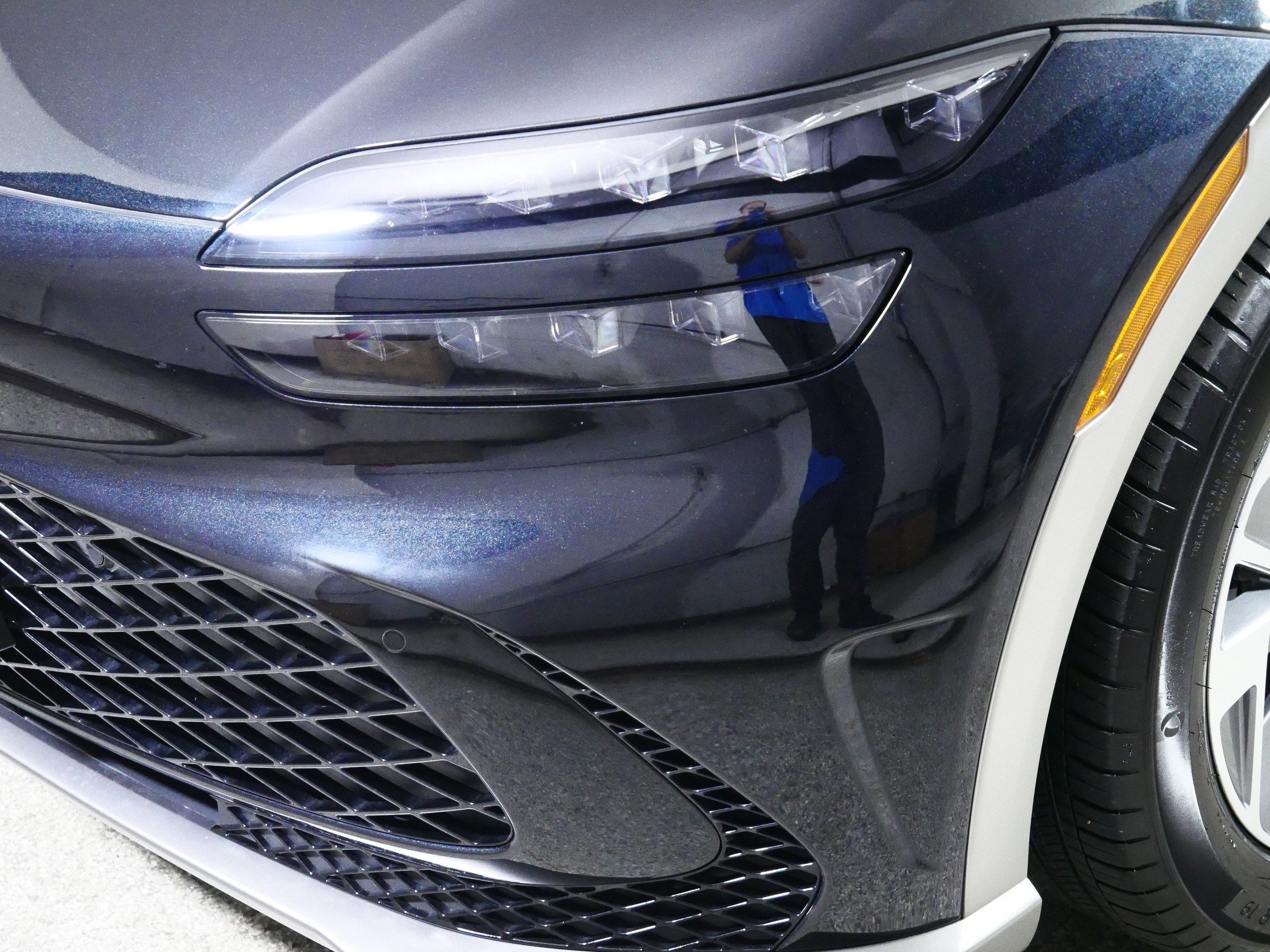 Used 2025 Genesis GV60 Advanced image 16