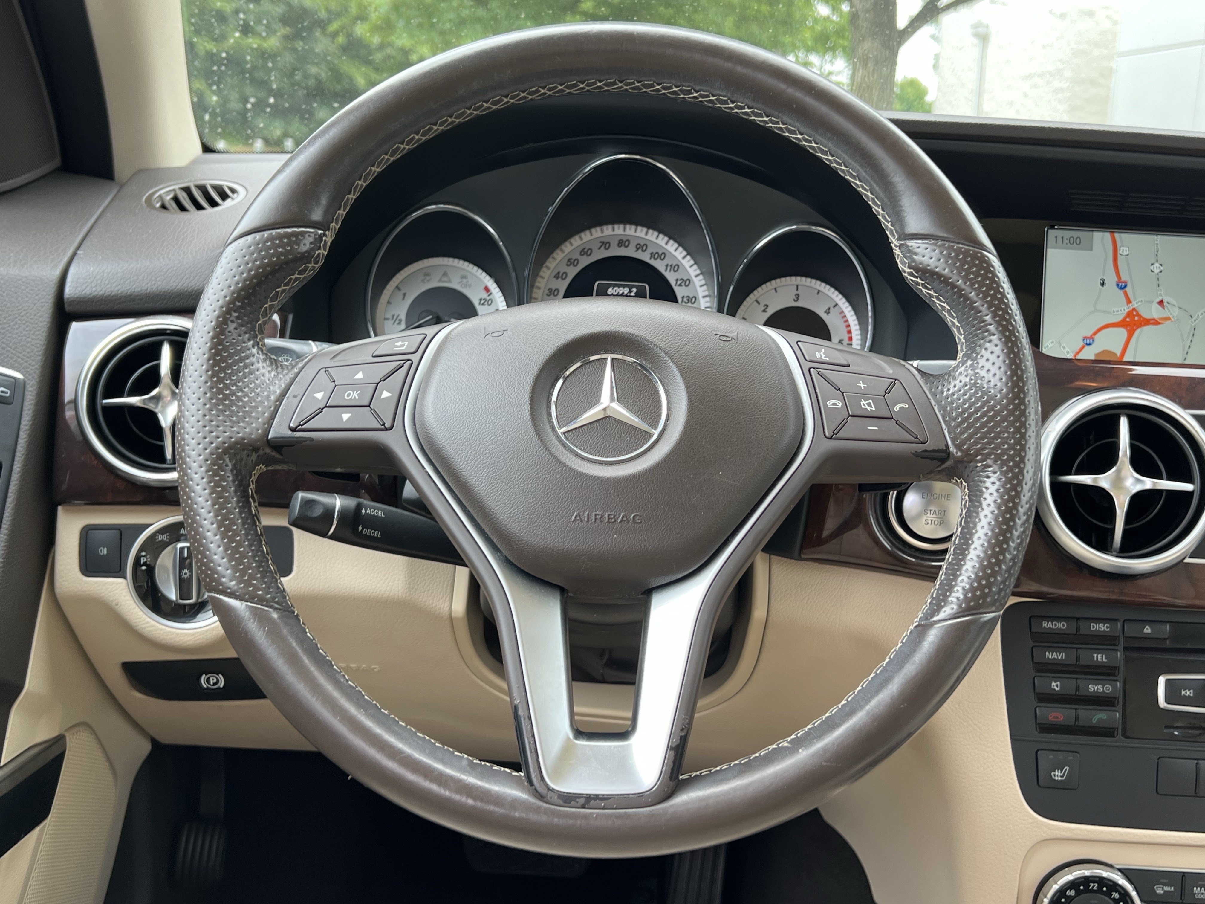 Used 2015 Mercedes-Benz GLK 250 BlueTEC 4MATIC image 18