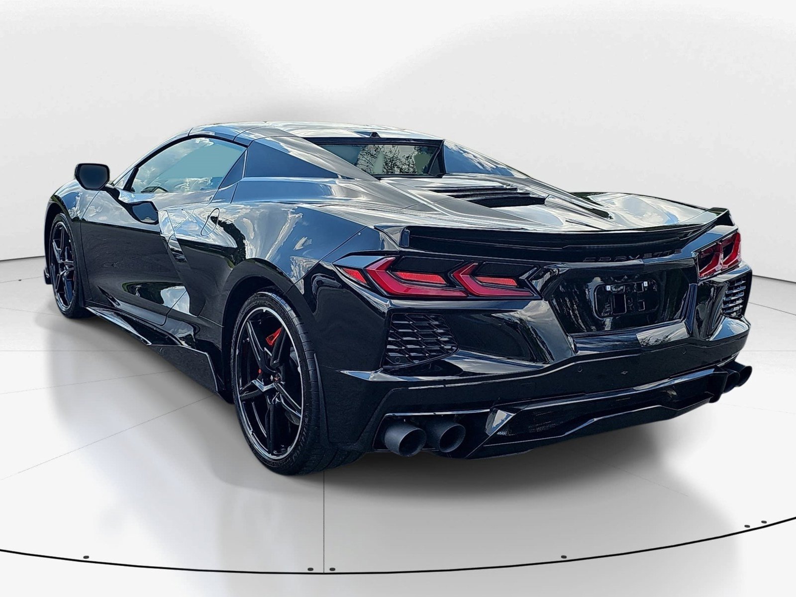 Used 2023 Chevrolet Corvette Stingray Preferred Conv w/ Battery Protection Package RWD image 6