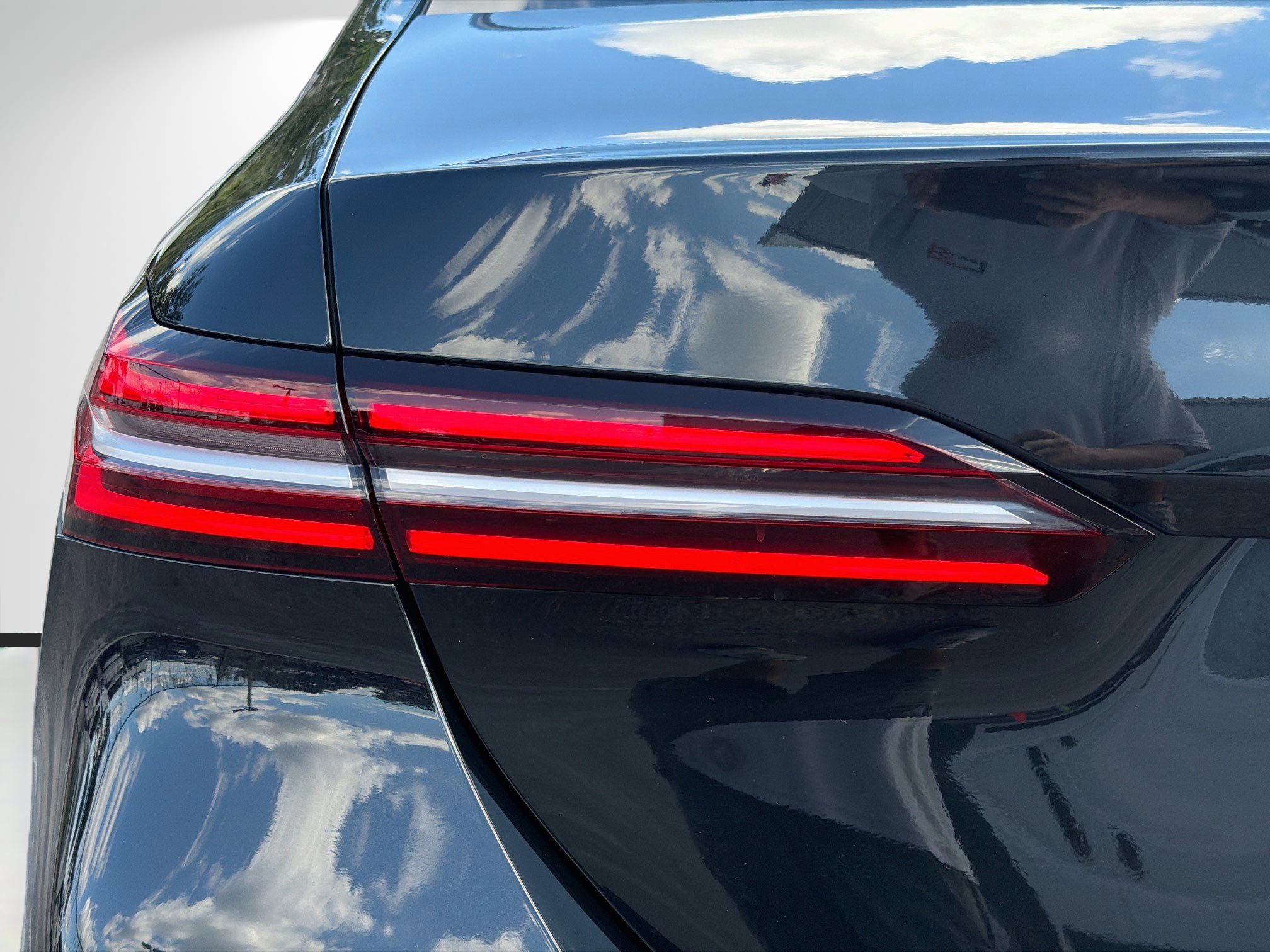 Used 2025 BMW 530i RWD image 10
