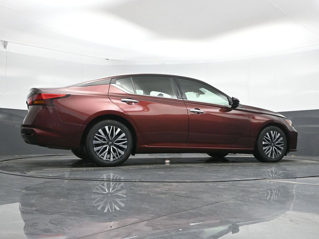 Used 2023 Nissan Altima 2.5 SV image 45