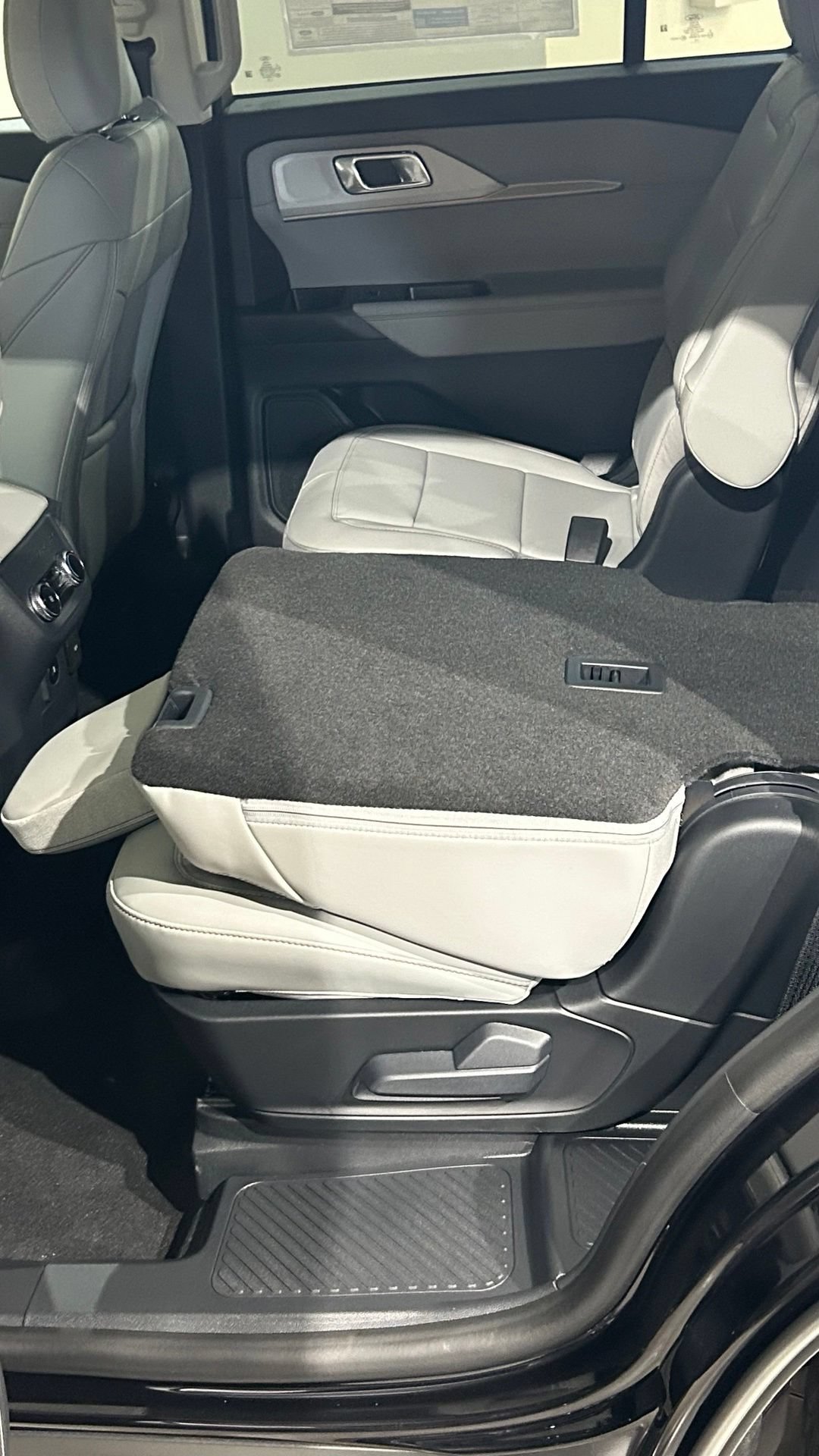 New 2026 Ford Explorer Active w/ Active Comfort Package AWD/4WD image 53