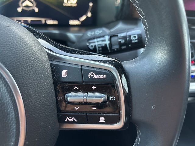 Used 2023 Kia Sorento SX image 17