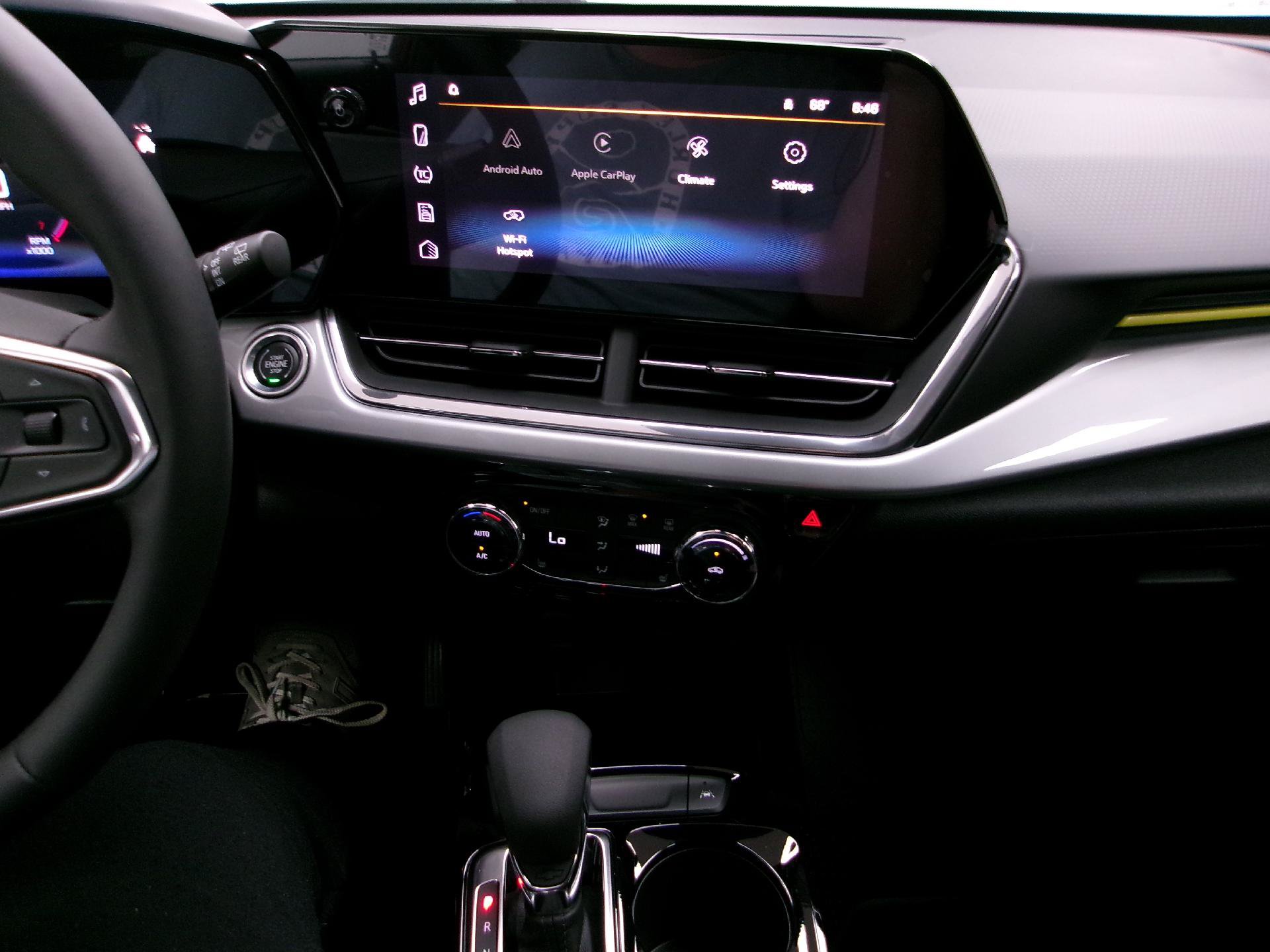 New 2026 Chevrolet Trax LT w/ Driver Confidence Package FWD image 10