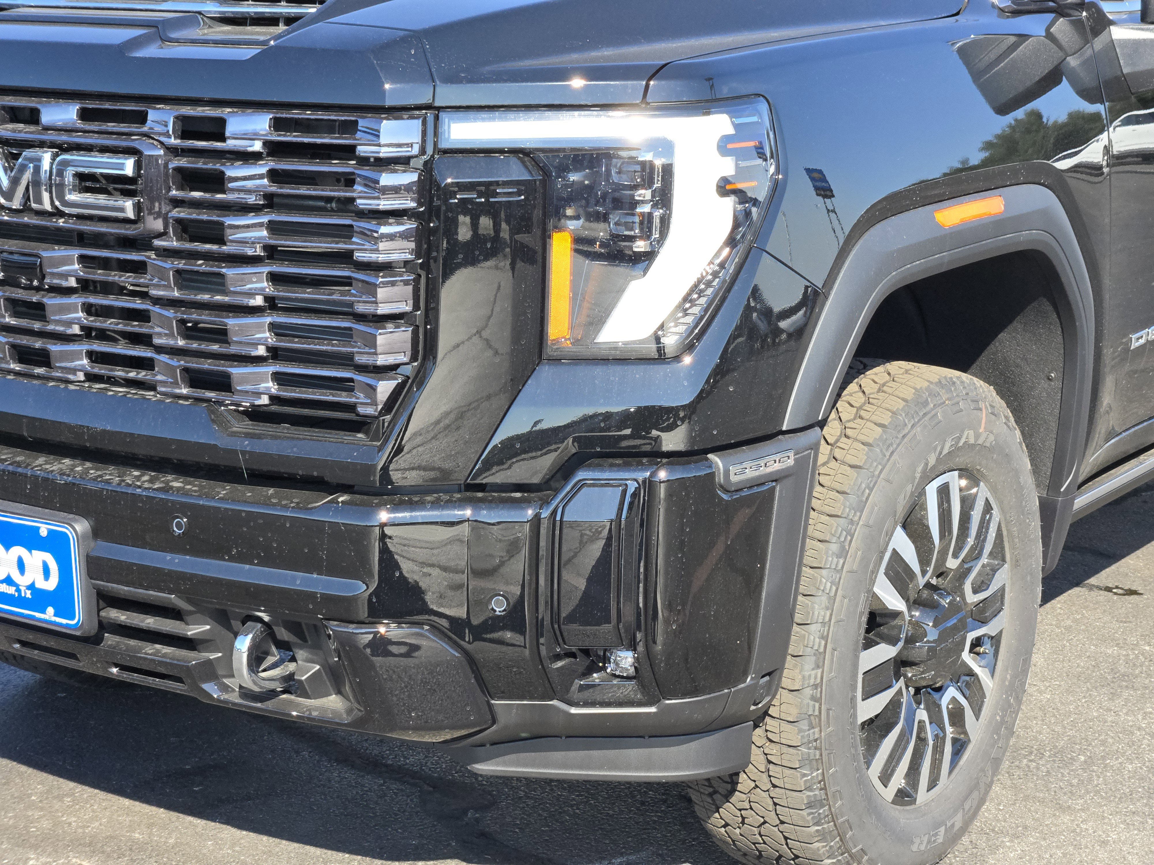 New 2026 GMC Sierra 2500 Denali Ultimate image 6