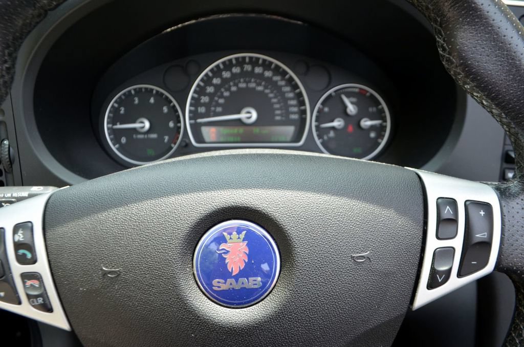Used 2007 Saab 9-3 2.0T w/ Anniversary Pkg FWD image 8