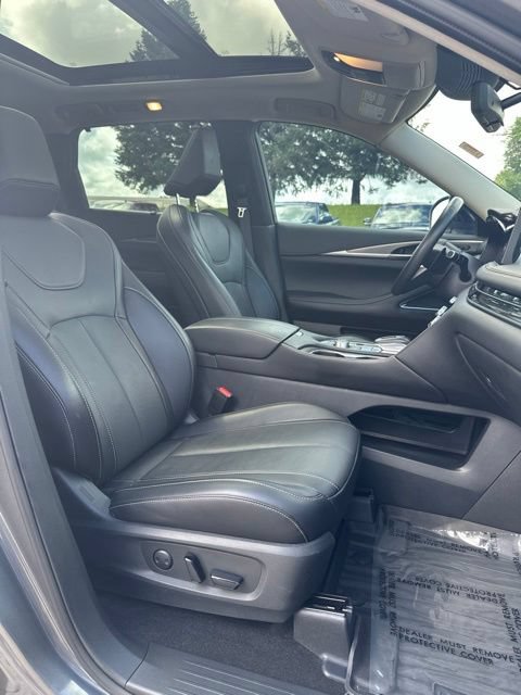 Used 2024 INFINITI QX60 Luxe w/ Vision Package FWD image 47