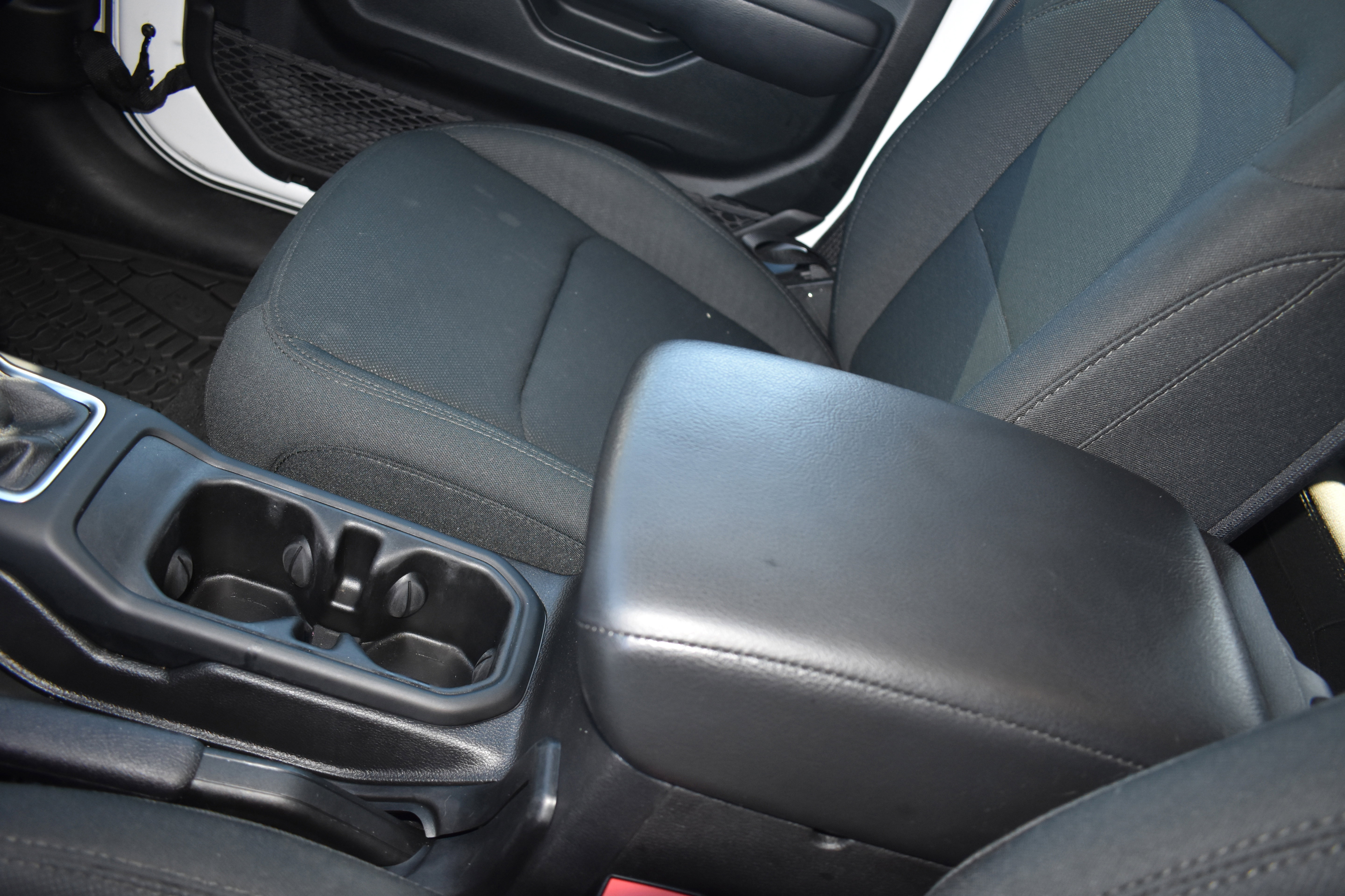 Used 2021 Jeep Wrangler Unlimited Sport AWD/4WD image 22