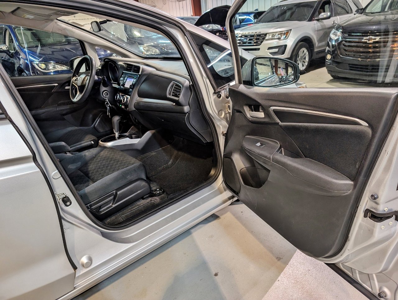 Used 2015 Honda Fit LX image 26