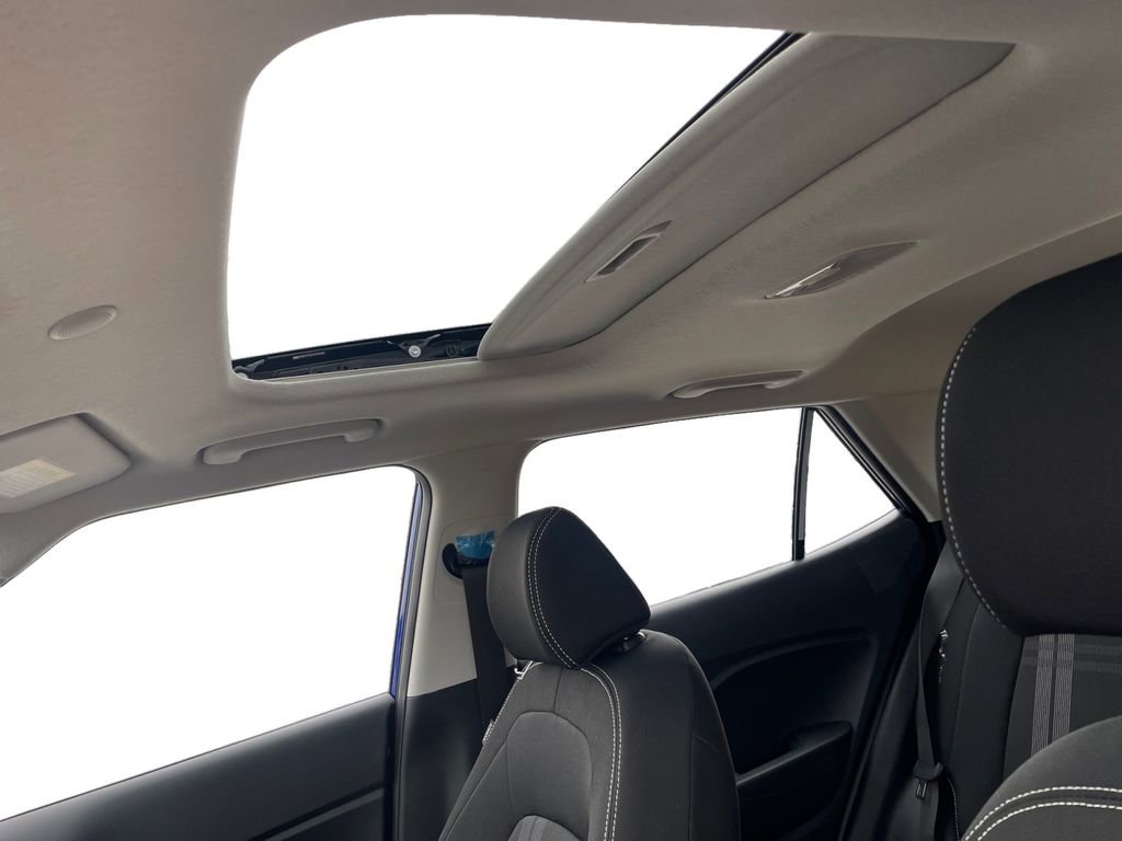 New 2026 Hyundai Venue SEL image 16