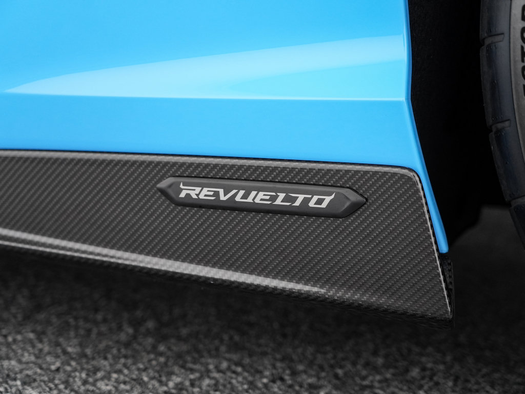 Used 2026 Lamborghini Revuelto AWD/4WD image 42