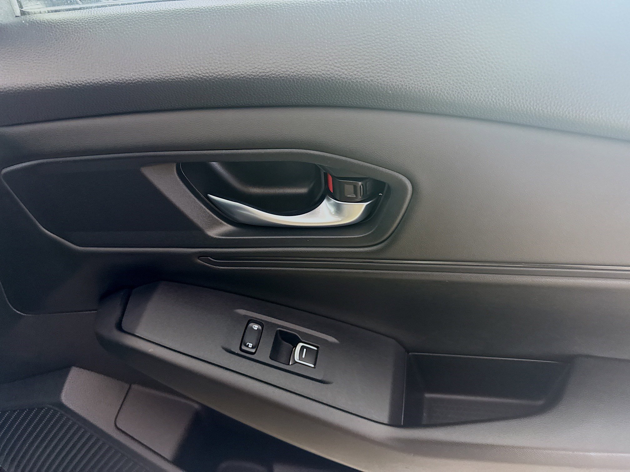 Used 2023 Honda Accord EX image 31