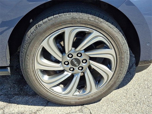 Used 2022 Lincoln Navigator Reserve image 8