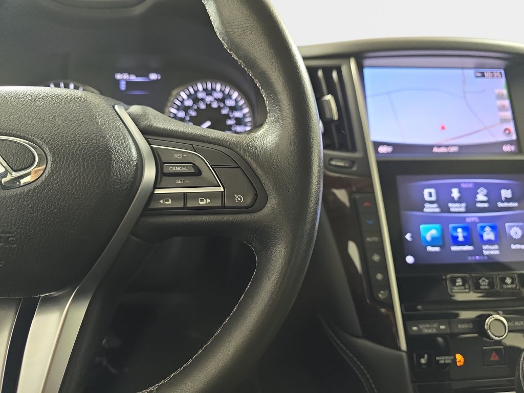 Used 2019 INFINITI Q50 Luxe w/ Essential Package (3.0T Luxe) AWD/4WD image 20