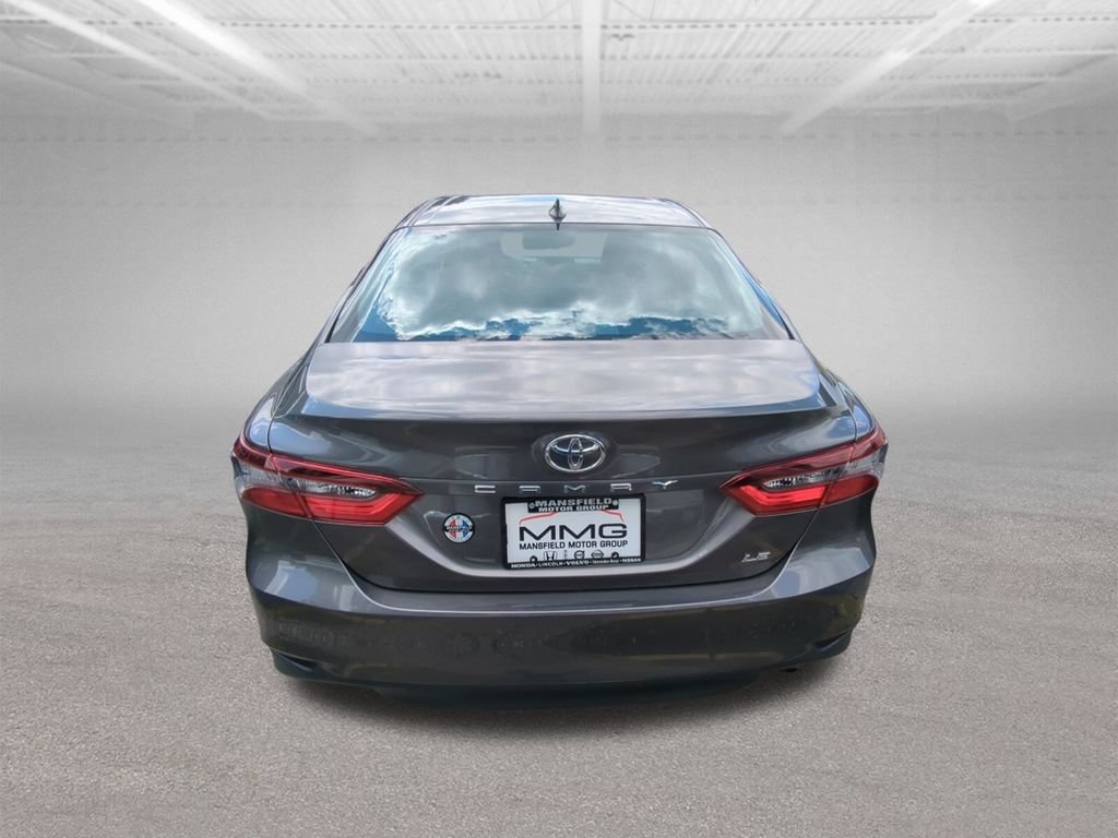 Used 2021 Toyota Camry LE FWD image 12