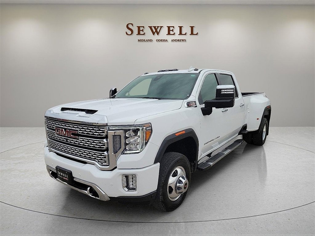 Used 2022 GMC Sierra 3500 Denali image 1