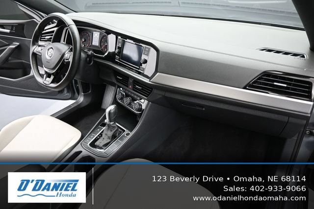 Used 2019 Volkswagen Jetta R-Line FWD image 41