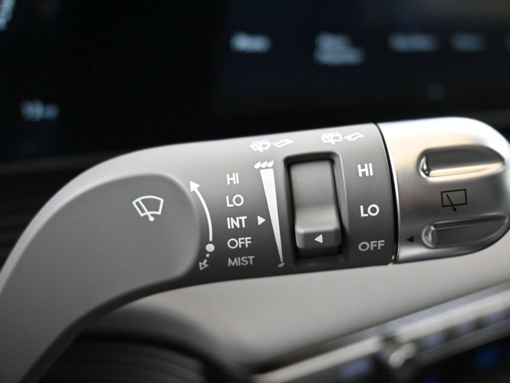 New 2025 Hyundai Ioniq 5 SEL image 30