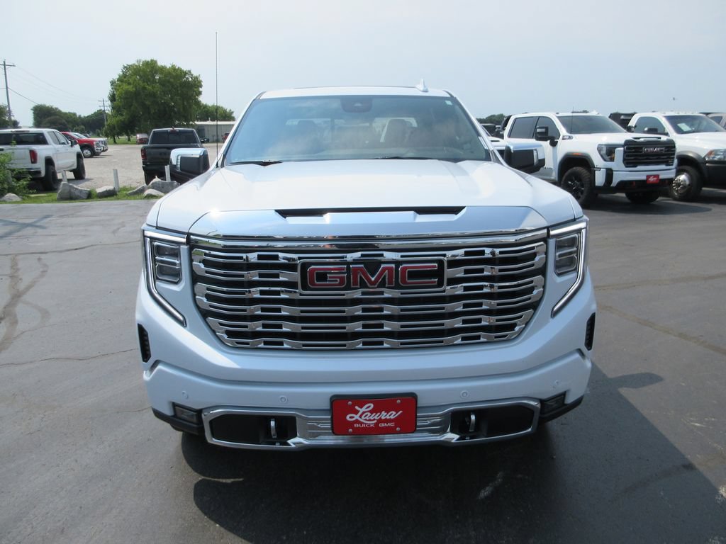 Certified 2026 GMC Sierra 1500 Denali w/ Denali Reserve Package AWD/4WD image 13