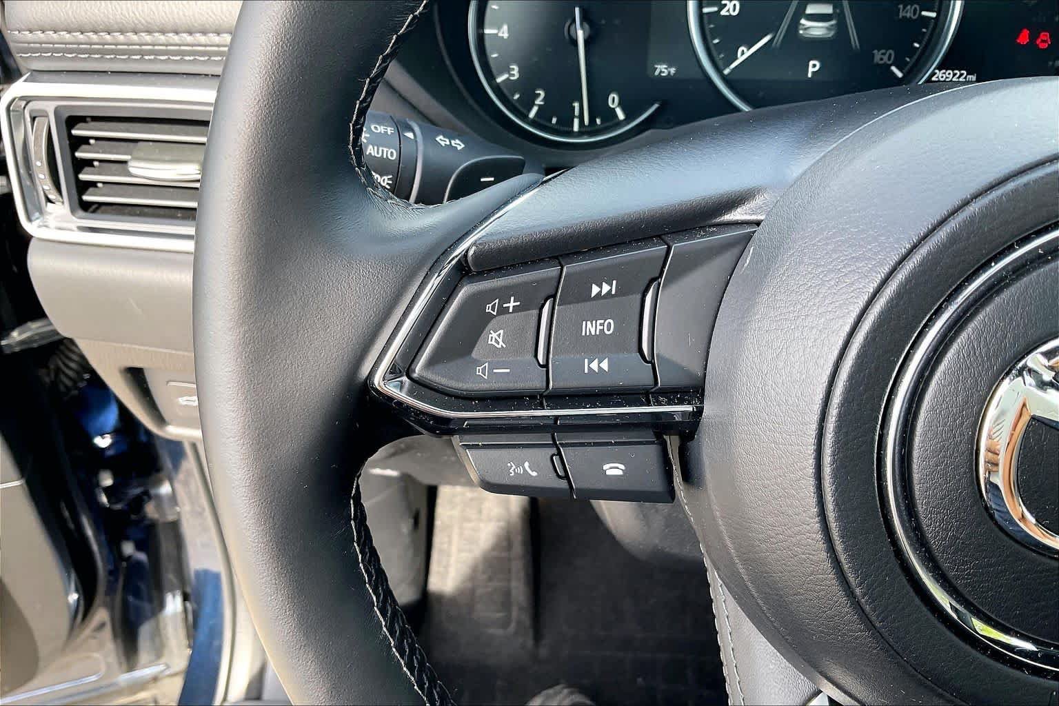 Used 2024 MAZDA CX-5 Signature AWD/4WD image 23