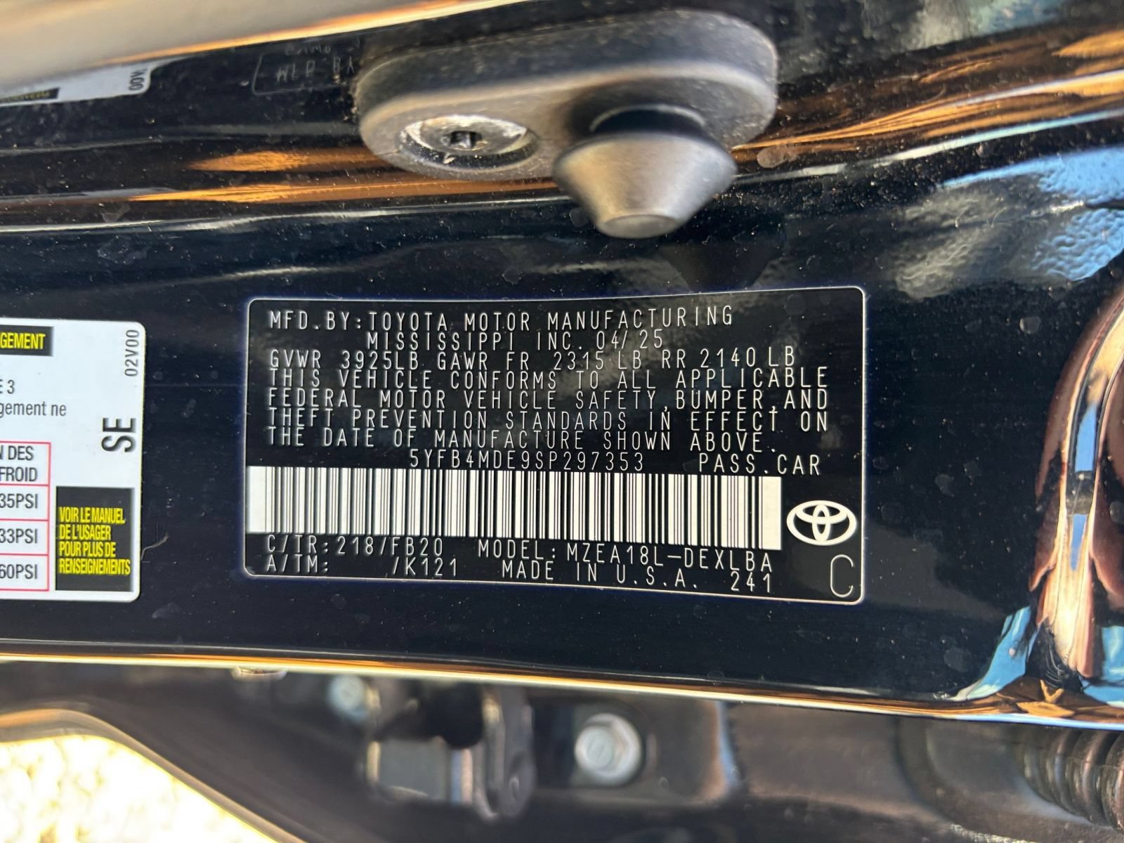 Used 2025 Toyota Corolla LE FWD image 28