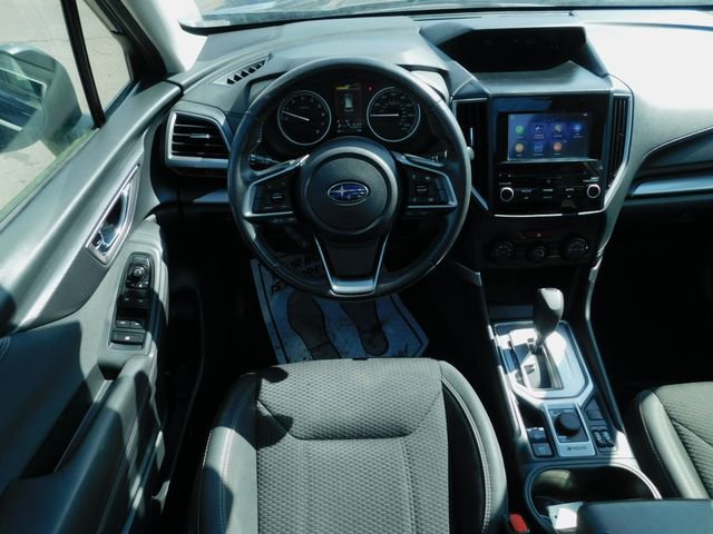Used 2023 Subaru Forester Premium image 15