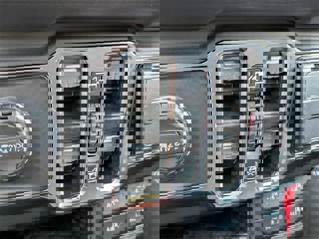 New 2025 Jeep Gladiator Sport image 25