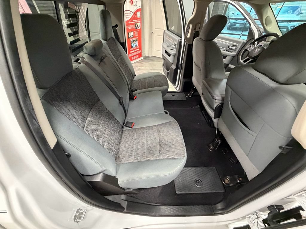 Used 2019 RAM 1500 Big Horn AWD/4WD image 45