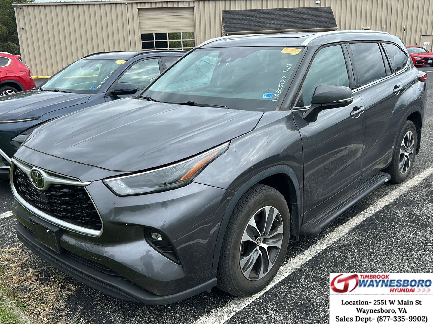 Used 2022 Toyota Highlander XLE