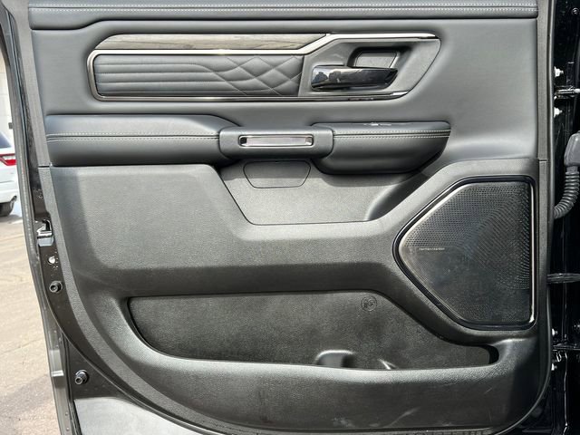 Used 2025 RAM 1500 Limited AWD/4WD image 52