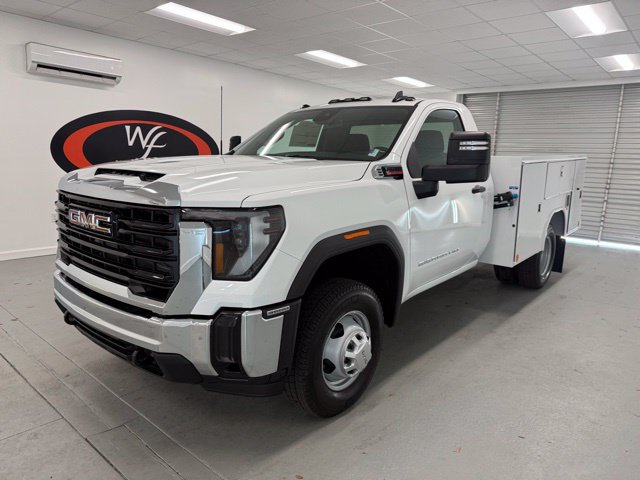 New 2026 GMC Sierra 3500 Pro w/ Convenience Package AWD/4WD image 3