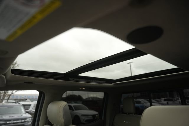 Used 2026 Ford F450 Platinum w/ Platinum Plus Package image 11