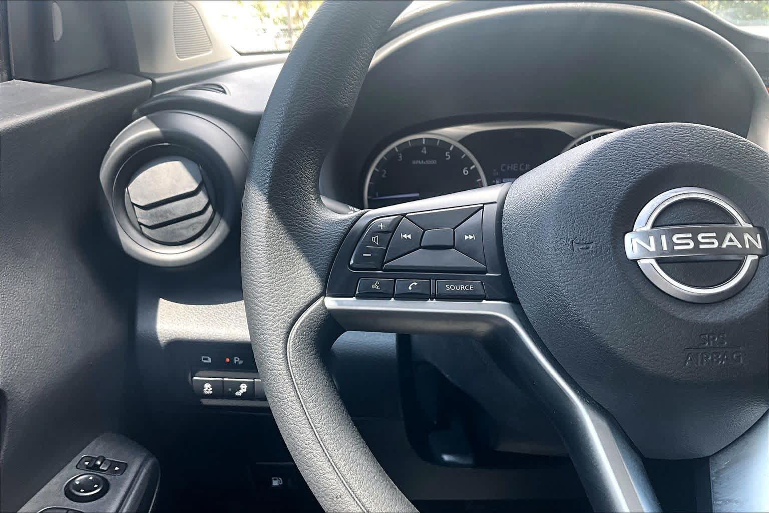 Used 2022 Nissan Kicks S FWD image 24