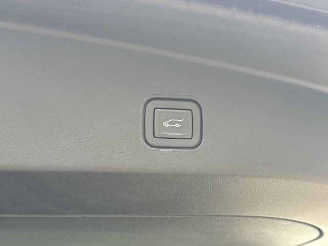 Certified 2024 Cadillac Lyriq Luxury w/ LPO, Floor Liner Package AWD/4WD image 11