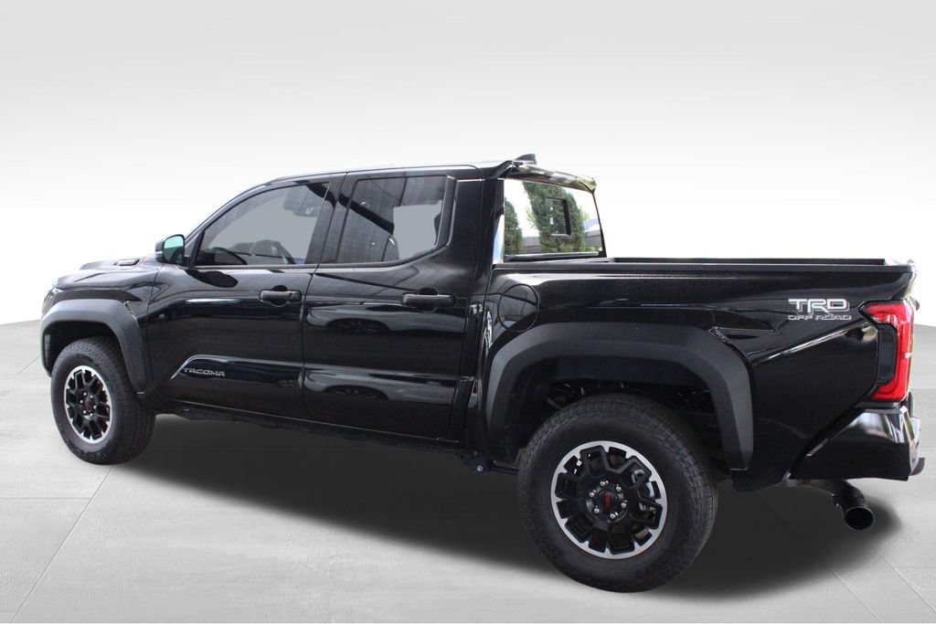 Certified 2025 Toyota Tacoma TRD Off-Road w/ TRD Off Road Upgrade Package AWD/4WD image 13