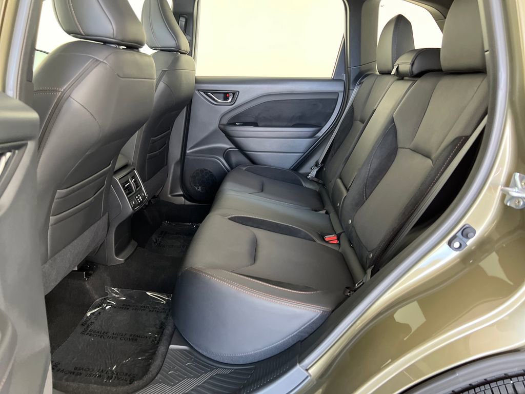 Certified 2025 Subaru Forester Touring AWD/4WD image 27