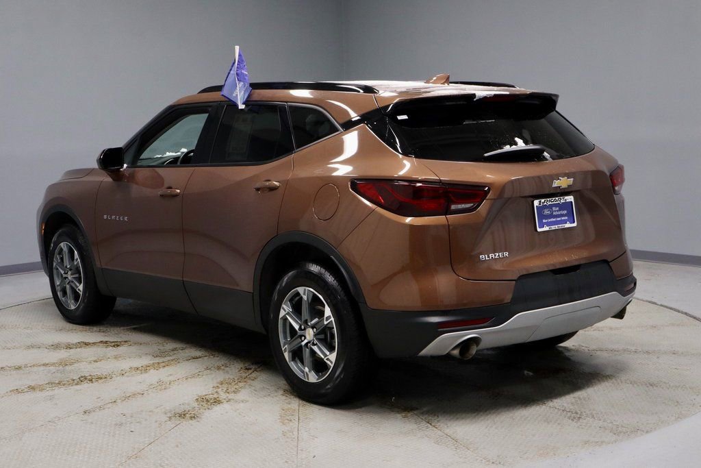 Used 2023 Chevrolet Blazer LT w/ Convenience Package image 9