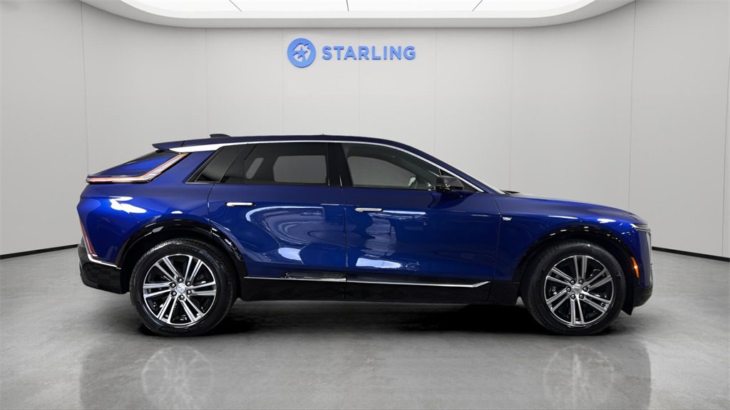 Used 2024 Cadillac Lyriq Luxury image 22