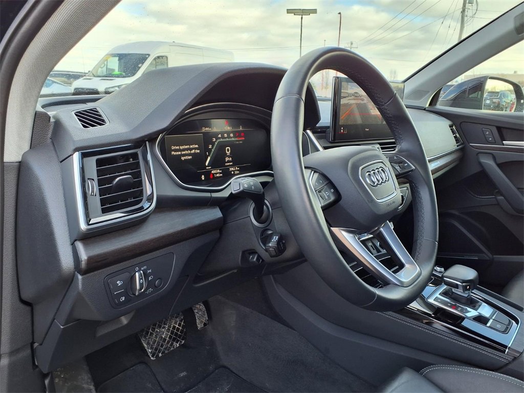 Used 2024 Audi Q5 2.0T Premium Plus image 17