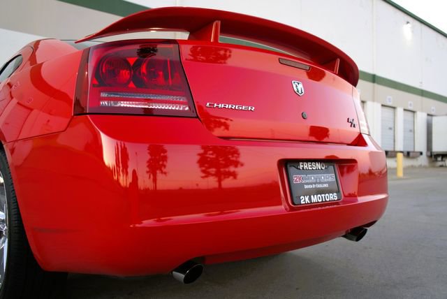 Used 2007 Dodge Charger R/T w/ Road/Track Performance Group RWD image 37