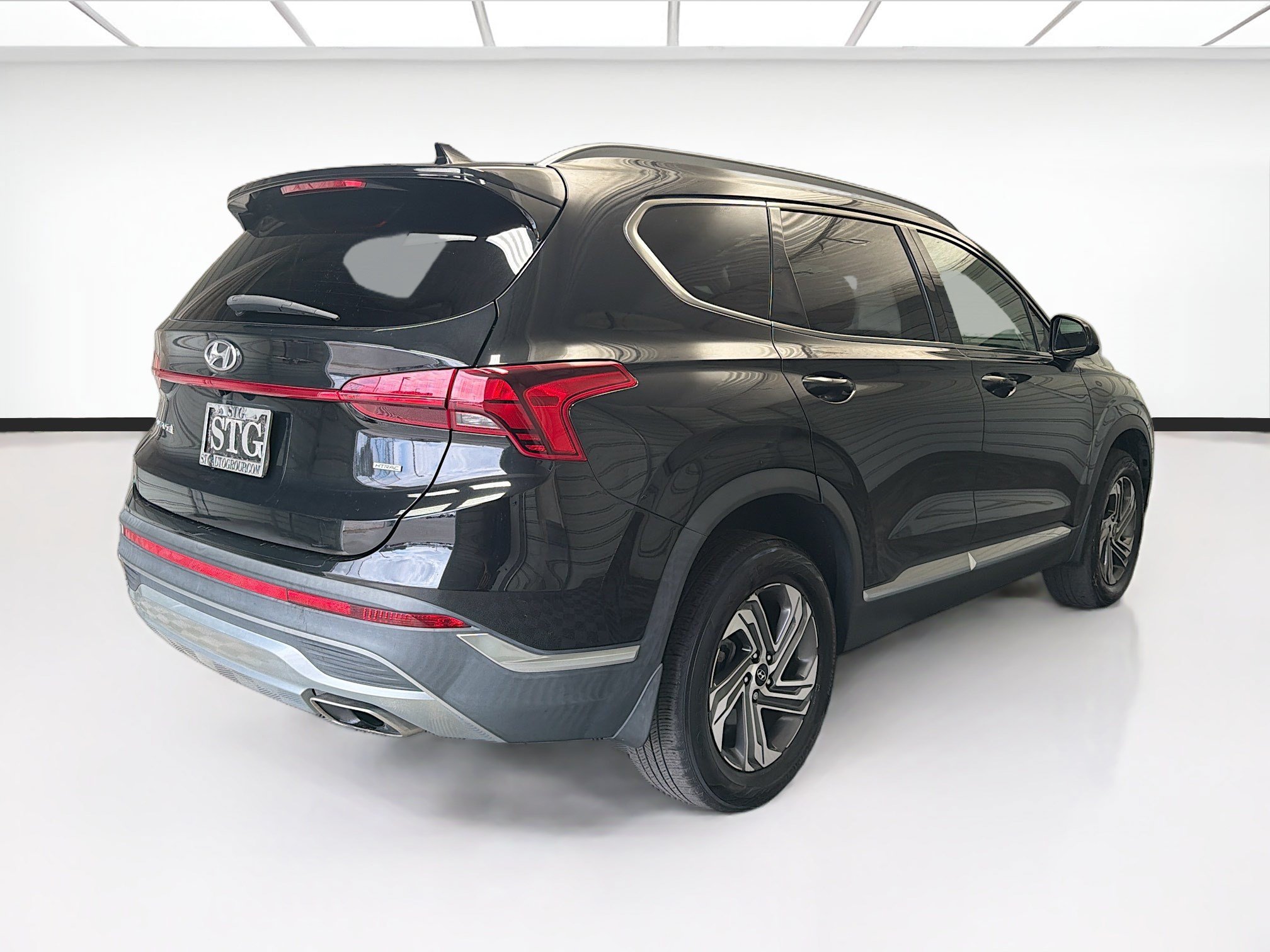 Used 2022 Hyundai Santa Fe SEL w/ Cargo Package AWD/4WD image 4