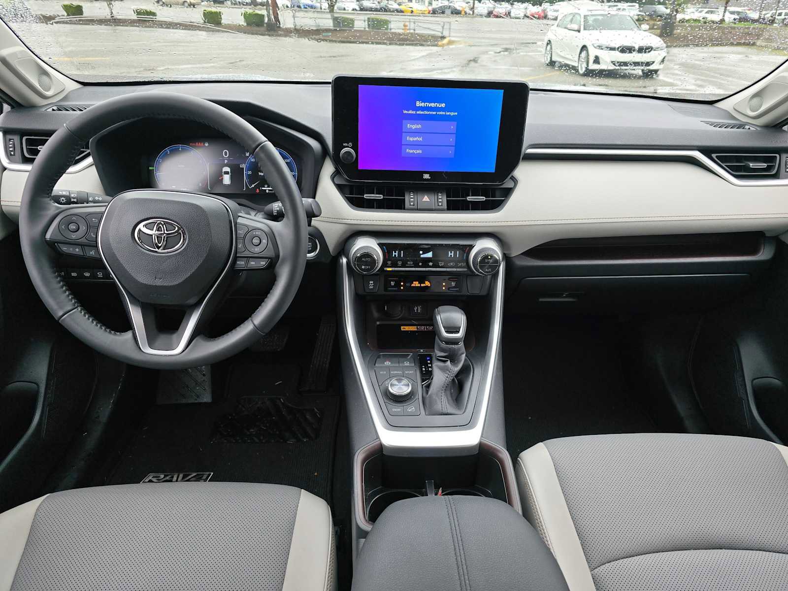 Used 2023 Toyota RAV4 Limited image 18