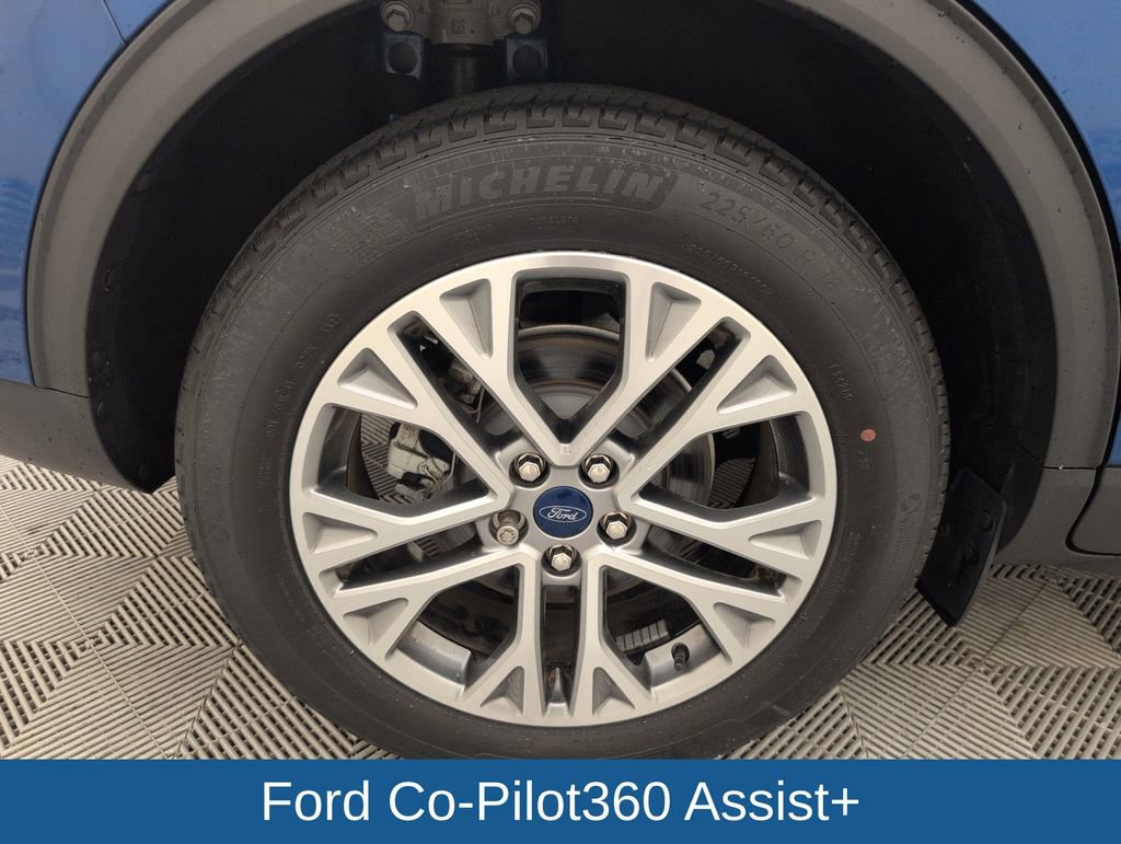 Used 2022 Ford Escape SEL FWD image 18