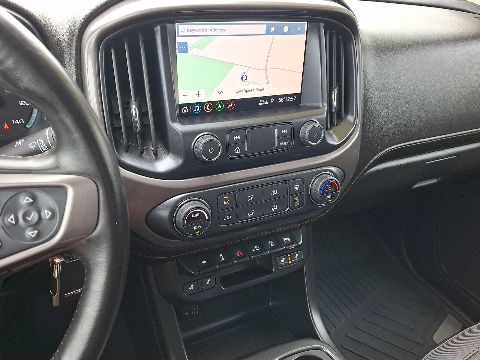 Used 2022 GMC Canyon AT4 w/ Trailering Package AWD/4WD image 19