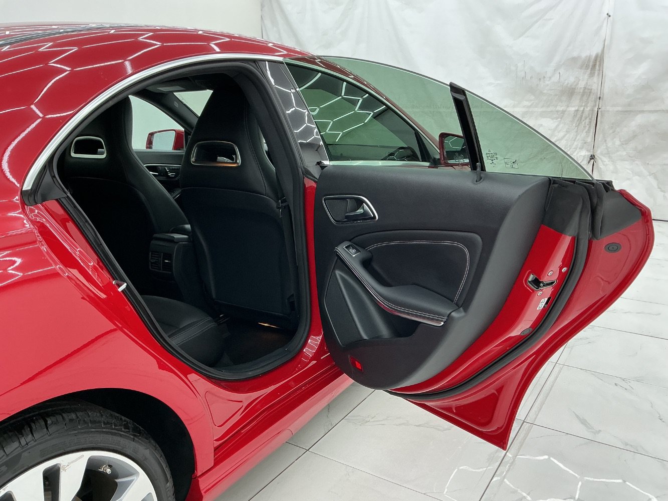 Used 2019 Mercedes-Benz CLA 250 image 23